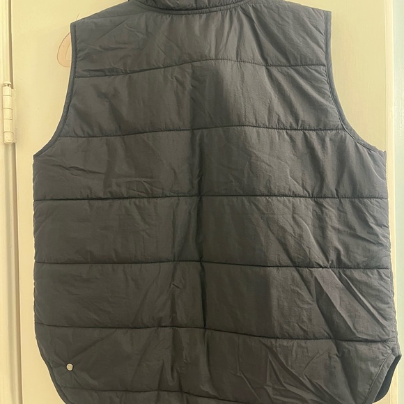 Zella Women’s Packable Quilted Vest - Picture 3 of 3
